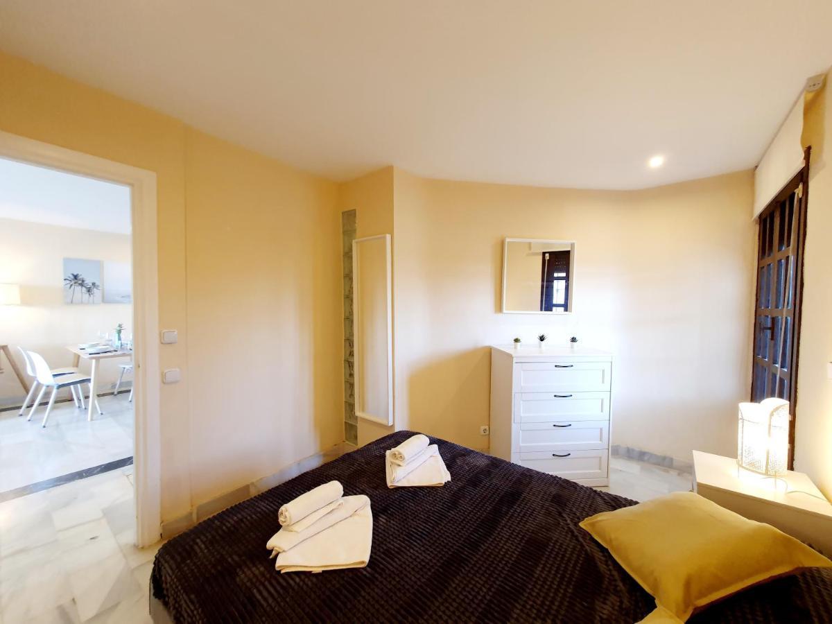 Cozy Apartment On The Beach Sitio de Calahonda 外观 照片