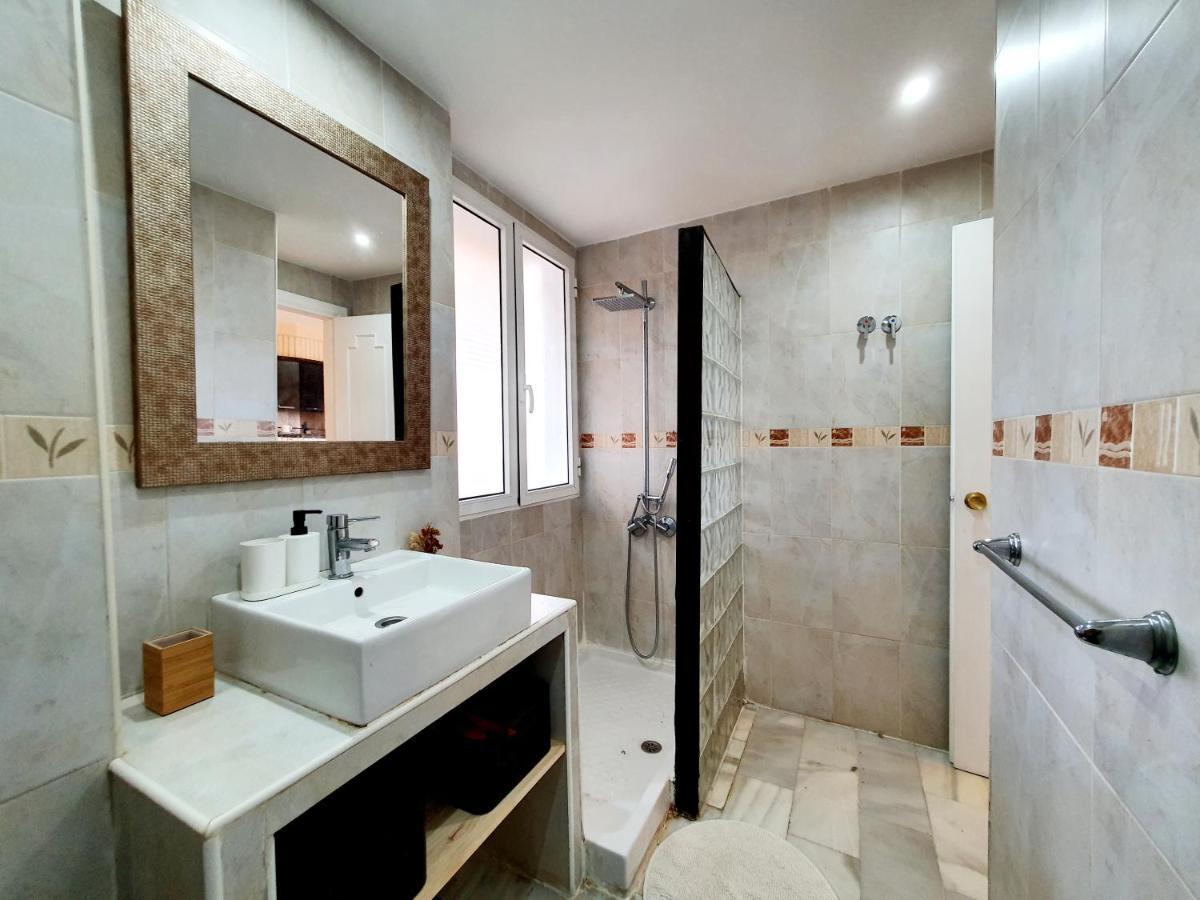 Cozy Apartment On The Beach Sitio de Calahonda 外观 照片