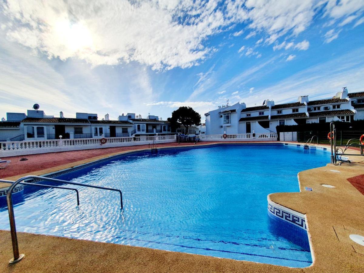 Cozy Apartment On The Beach Sitio de Calahonda 外观 照片
