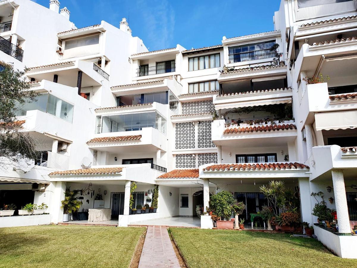 Cozy Apartment On The Beach Sitio de Calahonda 外观 照片