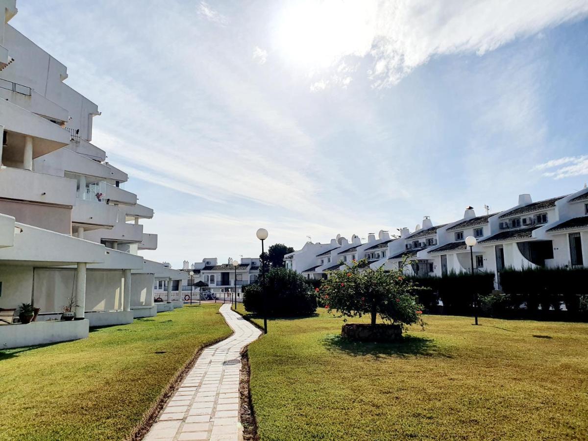Cozy Apartment On The Beach Sitio de Calahonda 外观 照片