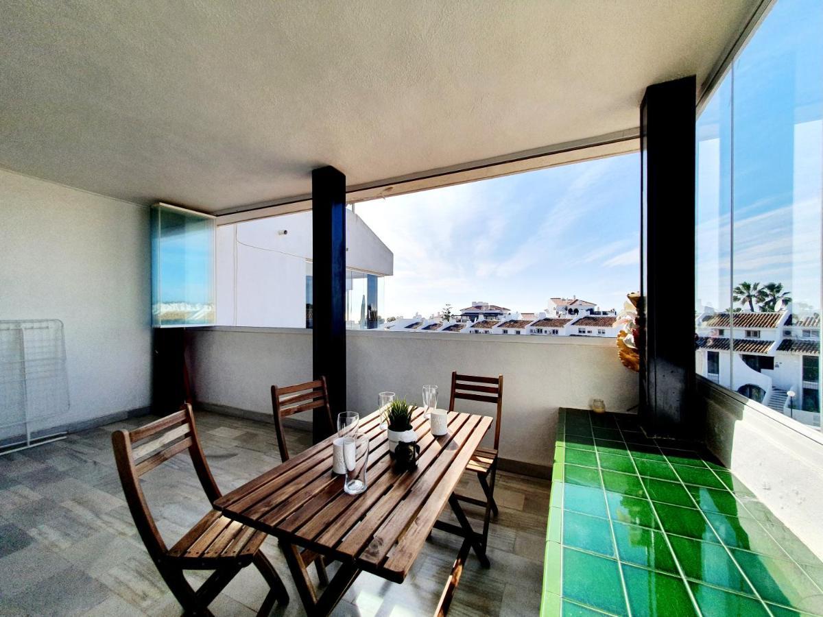 Cozy Apartment On The Beach Sitio de Calahonda 外观 照片