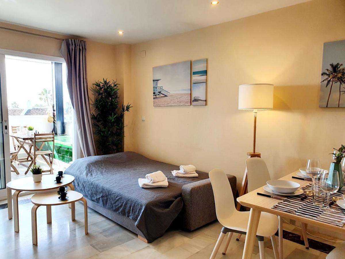 Cozy Apartment On The Beach Sitio de Calahonda 外观 照片