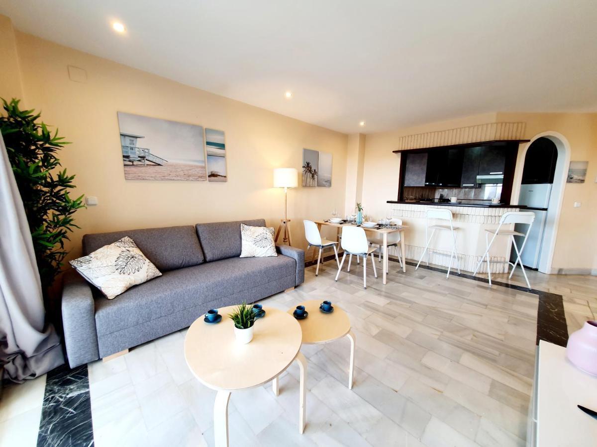 Cozy Apartment On The Beach Sitio de Calahonda 外观 照片